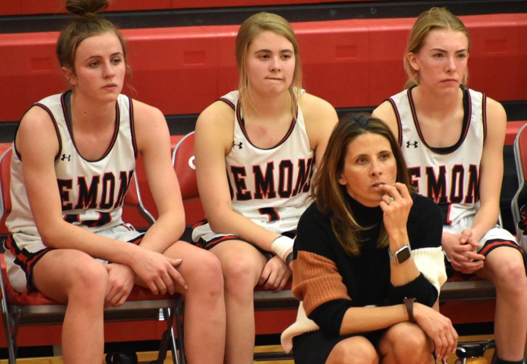 Glenwood Springs girls basketball coach Rhonda Moser nabs 100th career